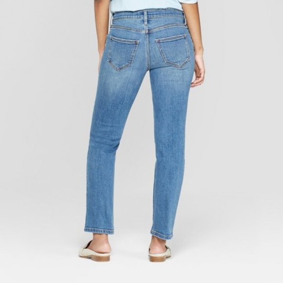 Universal Thread Mid-Rise Girlfriend Crop Jeans - Picture 2 of 3